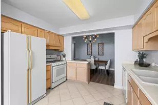 6508 Pine Trail Ln, Tinley Park, IL 60477 - Photo 14