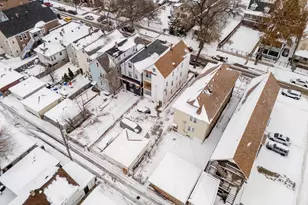 8632 S Escanaba Ave, Chicago, IL 60617 - Photo 30