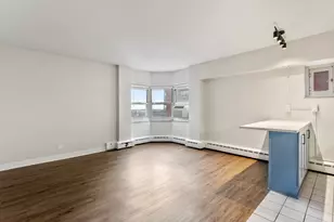 4980 N Marine Dr, Chicago, IL 60640 - Photo 2