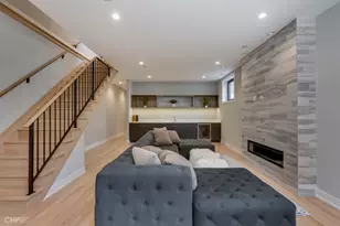 1350 N Claremont Ave, Chicago, IL 60622 - Photo 10