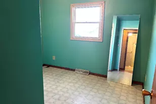 201 S Carson St, Long Point, IL 61333 - Photo 14