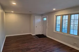 5658 S Austin Ave, Chicago, IL 60638 - Photo 6