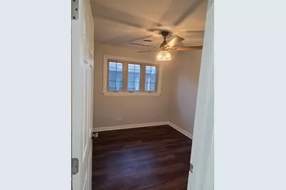 5658 S Austin Avenue, Chicago, IL 60638 - Photo 10