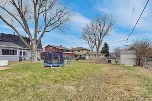 21061 W Marion Ave, Mundelein, IL 60060 - Photo 36