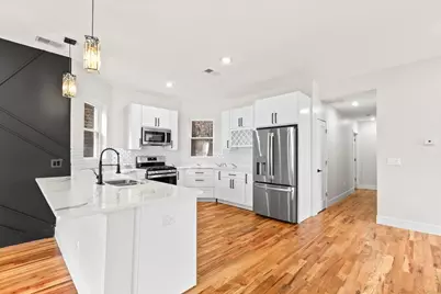 6128 S Rhodes Avenue #2, Chicago, IL 60637 - Photo 4