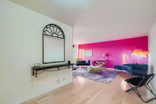 7033 N Kedzie Ave, Chicago, IL 60645 - Photo 2