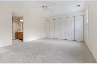 1907 Gresham Circle #D, Wheaton, IL 60189 - Photo 16