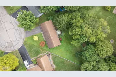 510 W Dolph Street, Yorkville, IL 60560 - Photo 2