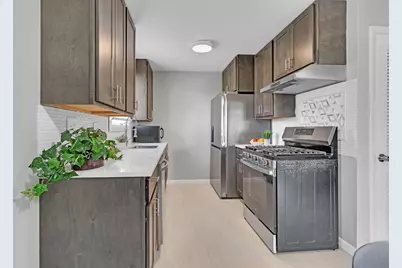 403 Arrowhead Trail, Carol Stream, IL 60188 - Photo 6