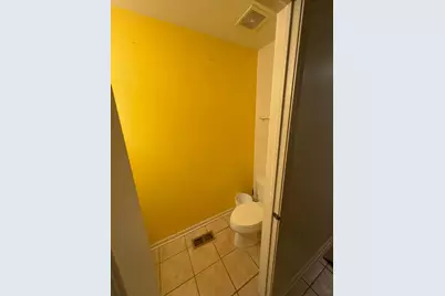 5586 Cambridge Way, Hanover Park, IL 60133 - Photo 20