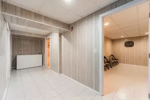 731 Slate Run, Elgin, IL 60124 - Photo 40