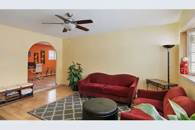 11618 Douglas Avenue, Huntley, IL 60142 - Photo 4