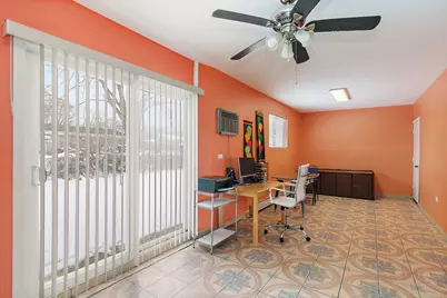 11618 Douglas Avenue, Huntley, IL 60142 - Photo 8