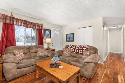 177 Shady Lane, Bolingbrook, IL 60440 - Photo 4