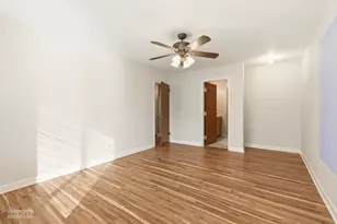 7502 Farmingdale Dr, Darien, IL 60561 - Photo 10