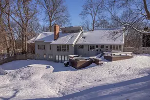 684 Sioux Dr, Freeport, IL 61032 - Photo 36