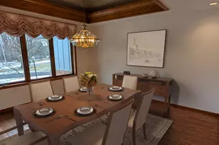 684 Sioux Dr, Freeport, IL 61032 - Photo 2