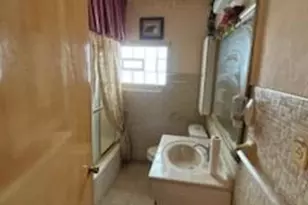 [Address not provided], Chicago, IL 60617 - Photo 10
