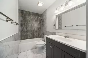 815 Pearson St, Des Plaines, IL 60016 - Photo 22