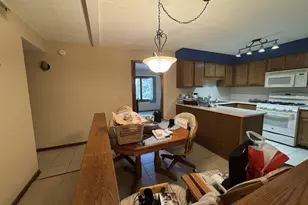 6433 W Belle Plaine Ave, Chicago, IL 60634 - Photo 10