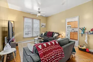 810 W Galena Blvd, Aurora, IL 60506 - Photo 4