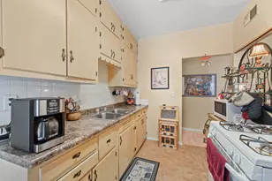 810 W Galena Blvd, Aurora, IL 60506 - Photo 20