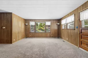 943 Oxford St, Downers Grove, IL 60516 - Photo 18