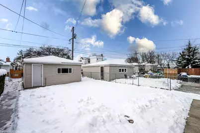 2340 Harvey Avenue, Berwyn, IL 60402 - Photo 30