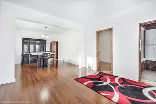 2340 Harvey Ave, Berwyn, IL 60402 - Photo 6