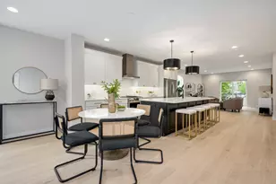 1631 N Lawndale Ave, Chicago, IL 60647 - Photo 10