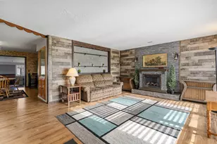 502 W 7th St, Lockport, IL 60441 - Photo 2