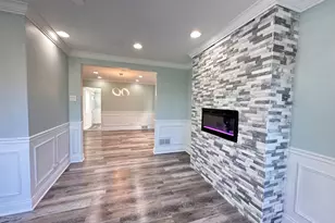 9318 S Aberdeen St, Chicago, IL 60620 - Photo 2