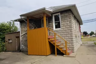 627 Douglas Ave, Calumet City, IL 60409 - Photo 2