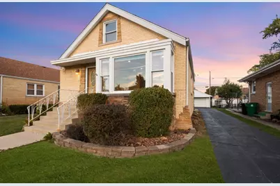 1907 Suffolk Avenue, Westchester, IL 60154 - Photo 1