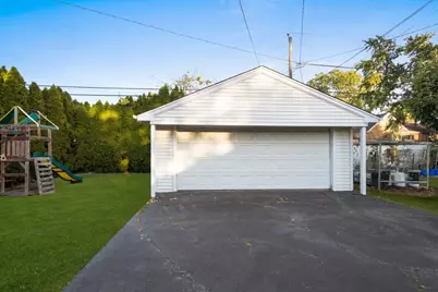 1907 Suffolk Avenue, Westchester, IL 60154 - Photo 42