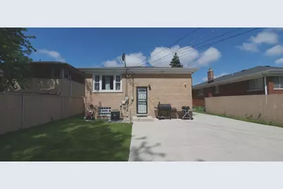 651 Bensley Avenue, Calumet City, IL 60409 - Photo 20