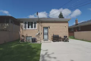 651 Bensley Ave, Calumet City, IL 60409 - Photo 20