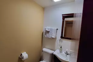 651 Bensley Ave, Calumet City, IL 60409 - Photo 18