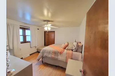 651 Bensley Avenue, Calumet City, IL 60409 - Photo 6