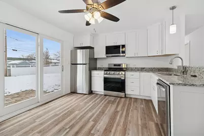 525 Everette Avenue, Romeoville, IL 60446 - Photo 6