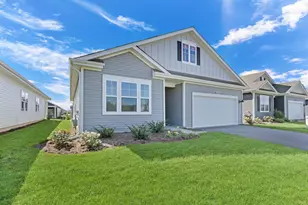 2281 Redwood Trl, Wonder Lake, IL 60097 - Photo 2