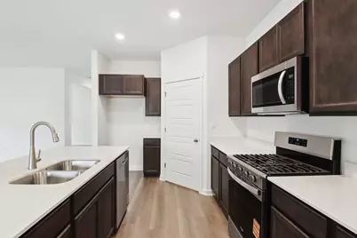 2281 Redwood Trail, Wonder Lake, IL 60097 - Photo 10