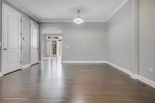 2023 Alta Vista Ct, Naperville, IL 60563 - Photo 4