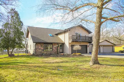 3203 Elizabeth Street, Marengo, IL 60152 - Photo 2