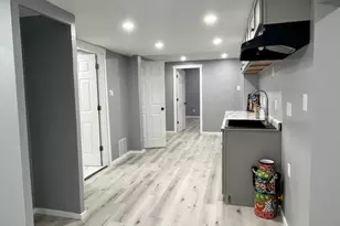 3813 Morgan St, Steger, IL 60475 - Photo 8