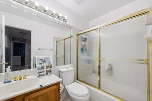 11460 Prescott Ln, Westchester, IL 60154 - Photo 24