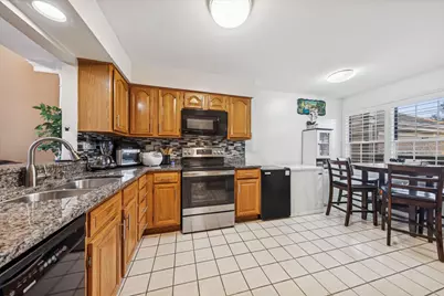 11460 Prescott Lane, Westchester, IL 60154 - Photo 6