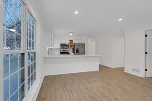 3248 Hampshire Ln, Waukegan, IL 60087 - Photo 14