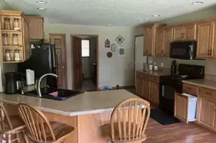 302 S Walnut St, Colfax, IL 61728 - Photo 4