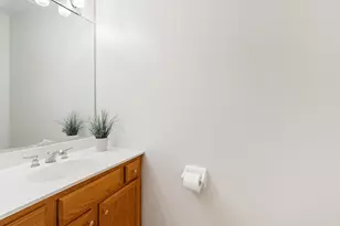 303 Reserve Cir, Clarendon Hills, IL 60514 - Photo 14